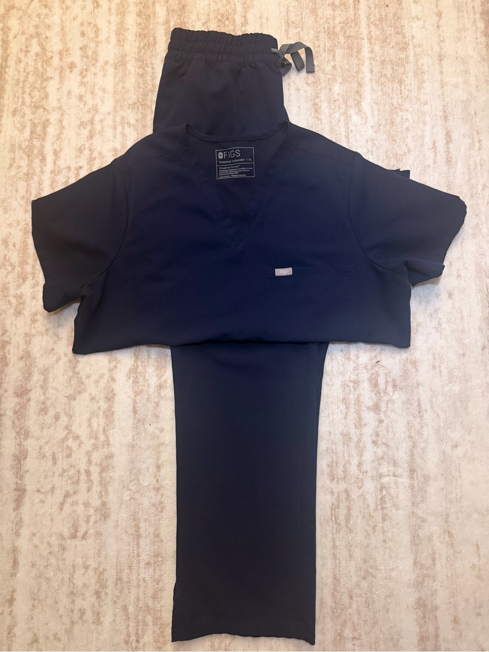 FIGS Navy Blue DOWA PANTS, CATARINA TOP
